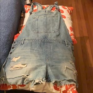 Abercrombie & Fitch Distressed Overalls XL